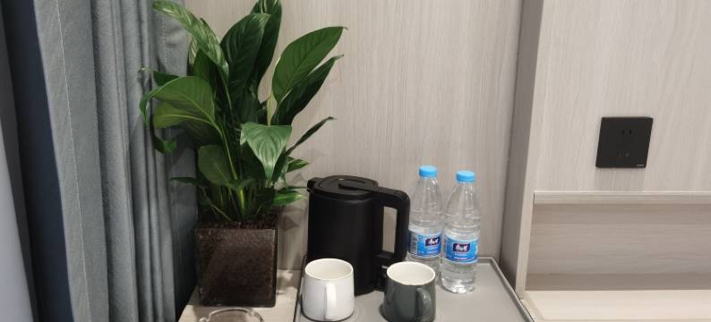 丰镇朵亚商旅酒店图片