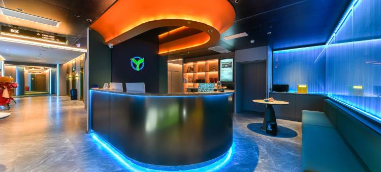 叶与晨电竞电影酒店(邯郸新世纪店)图片