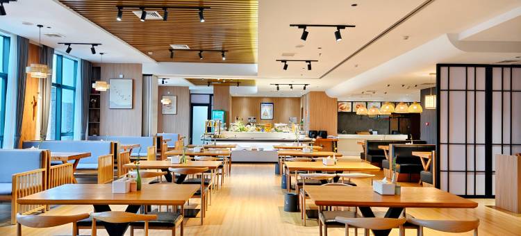 贺州喜俪酒店(爱莲湖筑梦城店)图片