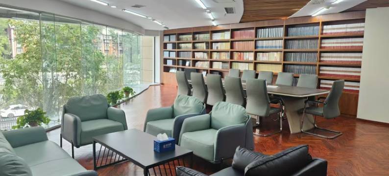 北京西站北广场轻居酒店图片