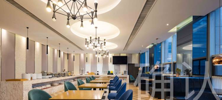 宜必思·尚品酒店(武汉光谷广场民族大学店)图片