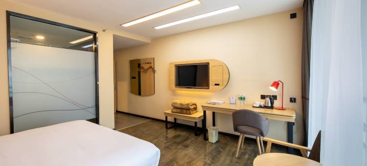 尚客优精选酒店(个旧市金湖公园店)图片