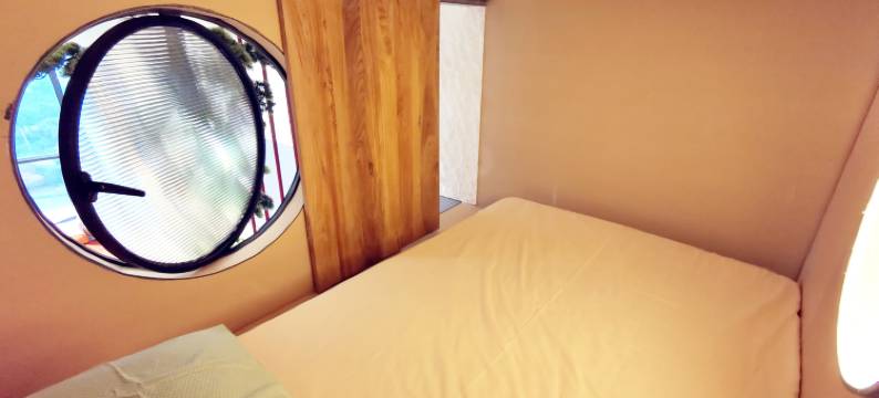 松可赞·智慧青旅(重庆西站二郎轻轨站店)图片