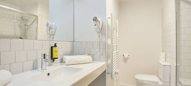 巴黎17奥达利斯城酒店(Appart Hotel Odalys City Paris XVII)图片