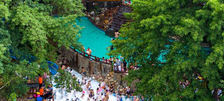 峨眉山灵秀温泉饭店图片