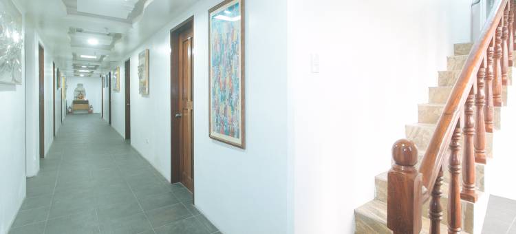 瑞德多兹 @ 米纳斯普莱斯2巴内兹维尔塔克洛班(RedDoorz @ Mina's Place 2 Banez Ville Tacloban)图片