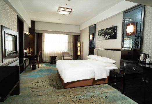 White Cloud Hotel ChuzhouHotel Overview