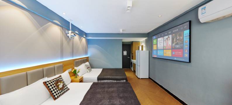 LJ卓威电竞公寓(南京南站店)图片