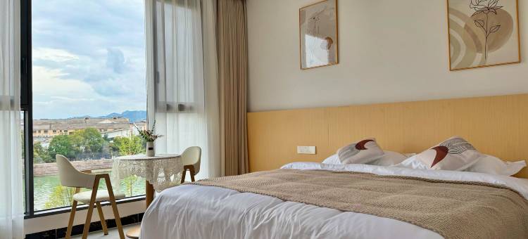 暮光河景民宿(杉木河夜漂景区大门店)图片