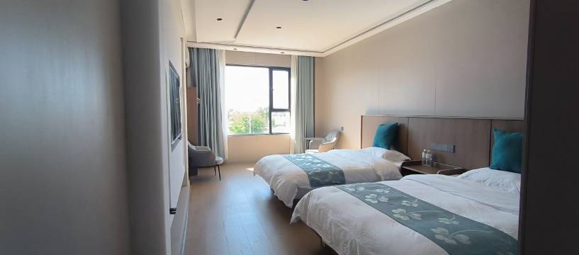 那拉提双龙客栈