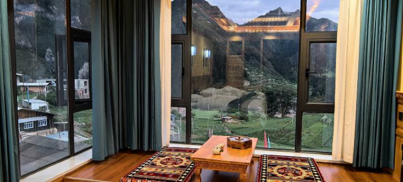 扎尕那岗底斯民宿图片