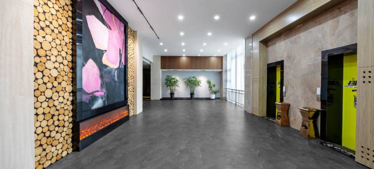 IU酒店(大同南环西路阳光车城店)图片