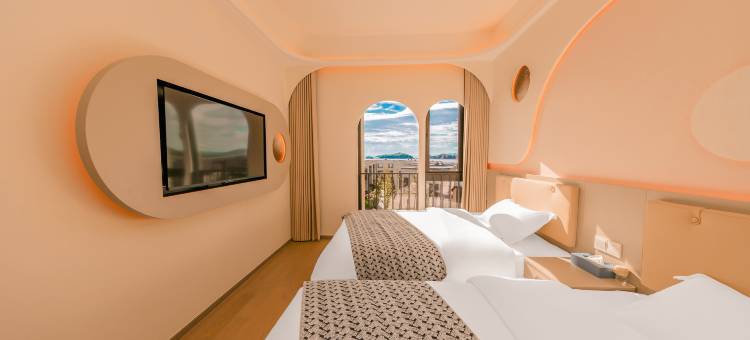 慕白海景酒店图片