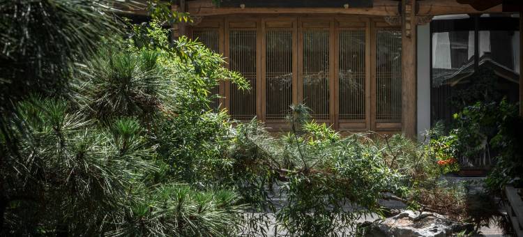 济南花间府·舜庐(泉城公园千佛山店)图片