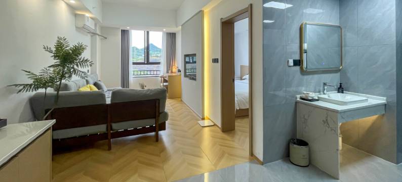 花之旅假日酒店图片