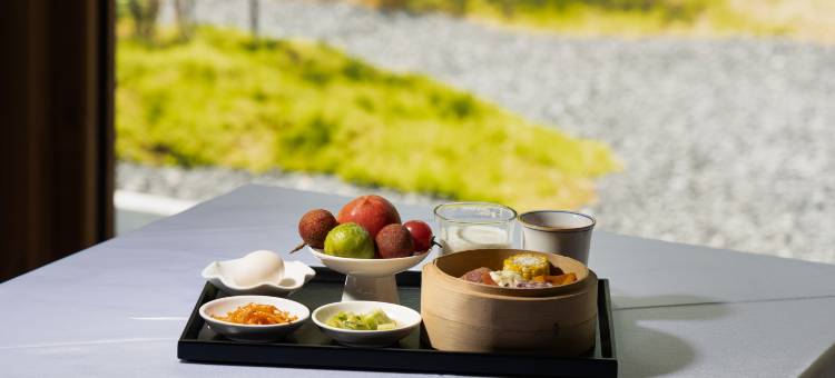 云漫温泉度假酒店(海螺沟冰川森林公园店)图片