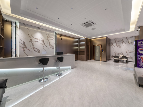 德庆英子商务酒店