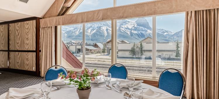 坎莫尔套房酒店(Canmore Inn & Suites)图片