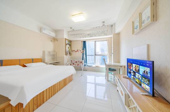 鸿瑞精品公寓(沈阳北站店)