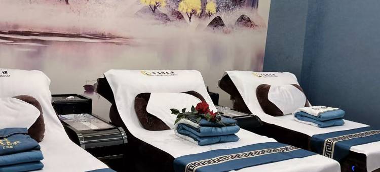 和田金鹰国际大酒店(团结广场店)图片