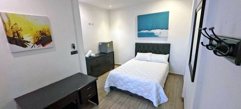 塔马林德冲浪牧场酒店(Surf Ranch Tamarindo)图片