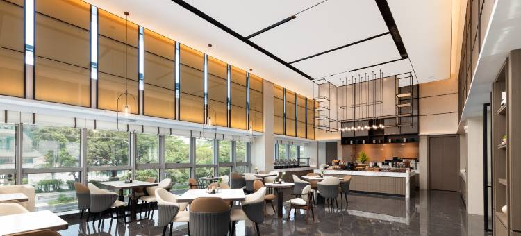 东莞南城中心广场亚朵酒店图片