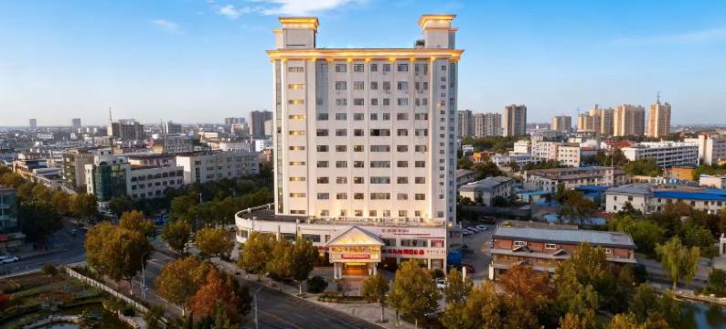 维｜也钠云境美居•静逸轻居•设计城市酒店(淮滨人民政府淮滨站店)图片