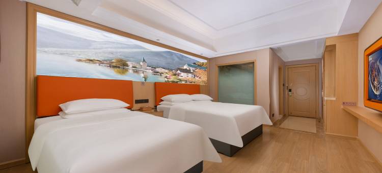 维也纳酒店(深圳宝安国际会展中心桥头地铁站店)图片