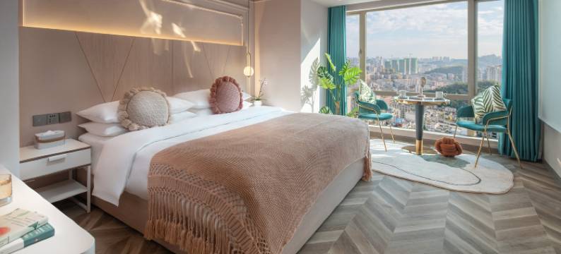 蓦之然居酒店(花果园白宫购物中心店)图片