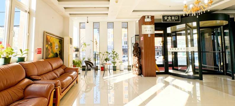 春天精品酒店(乐松广场林业大学店)图片