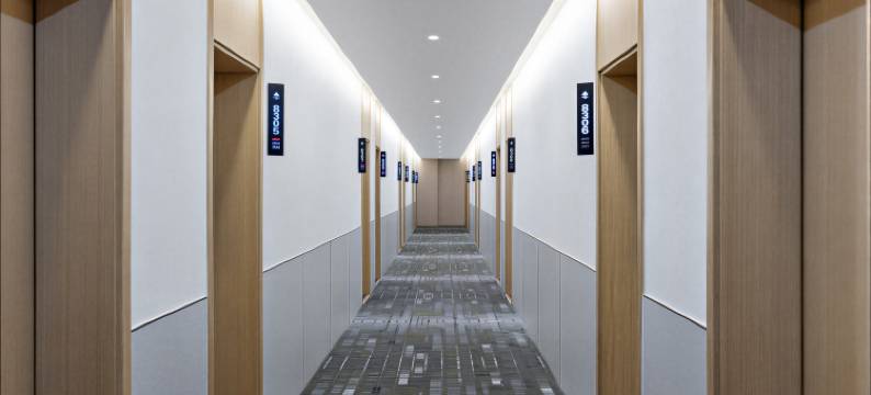 格林豪泰酒店(清河武松公园信誉楼百货店)图片