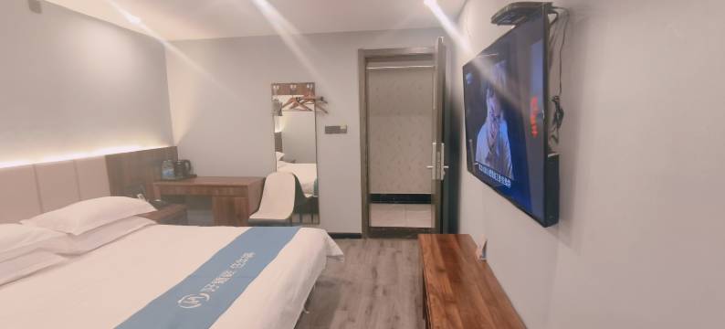 如家华驿精选酒店(南京莫愁湖公园大士茶亭地铁站店)图片