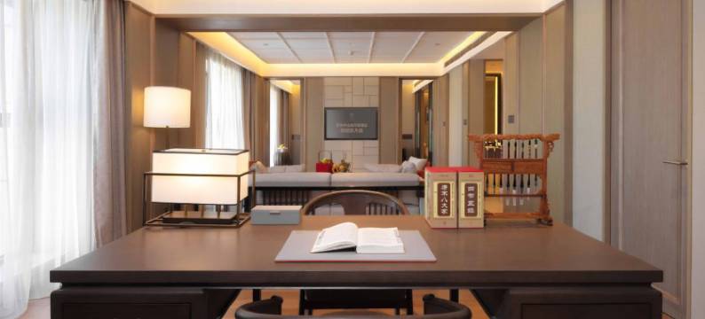 兰州中山林茂御酒店(张掖路步行街正宁路夜市店)图片