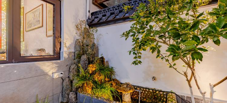 耕云·源中墅·GengYun·庭院度假美宿(婺源华星广场店)图片