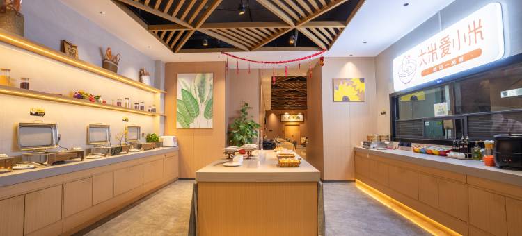 柏纳酒店(昆明新西部客运站地铁站店)图片