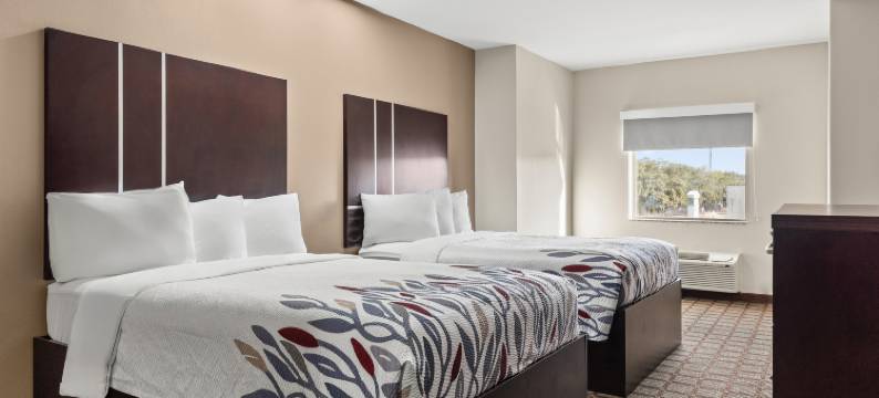 红屋顶酒店-巴吞鲁日(Red Roof Inn Baton Rouge)图片