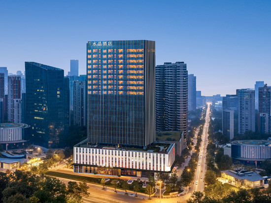 武汉东湖岳家嘴地铁站桔子水晶酒店