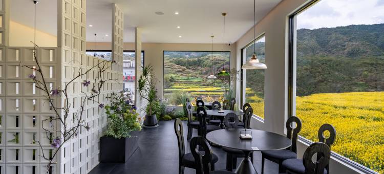 婺源山和悦度假酒店(篁岭游客中心店)图片