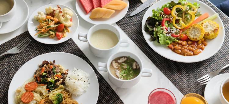 清迈安蔚塔佩度假酒店(Away Chiang Mai Thapae Resort - A Vegan Retreat)图片