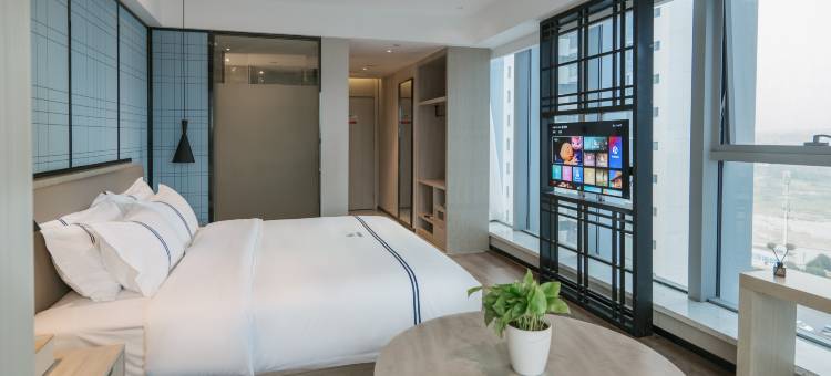 悦享时光酒店(泸州金融中心万象汇店)图片