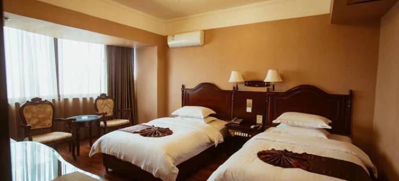 洛阳新旋宫旅游酒店(万达广场周王城广场地铁站店)图片