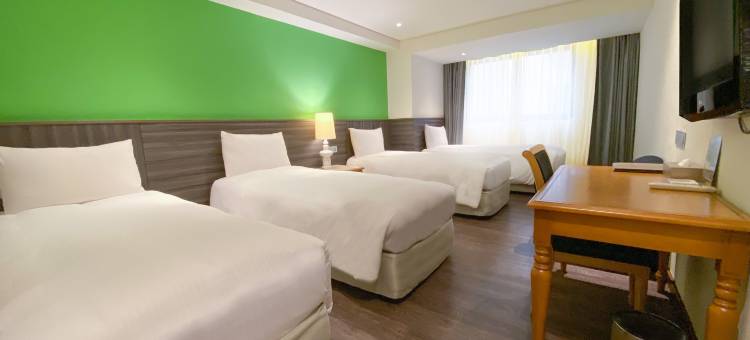 台北洛碁三贝兹饭店图片