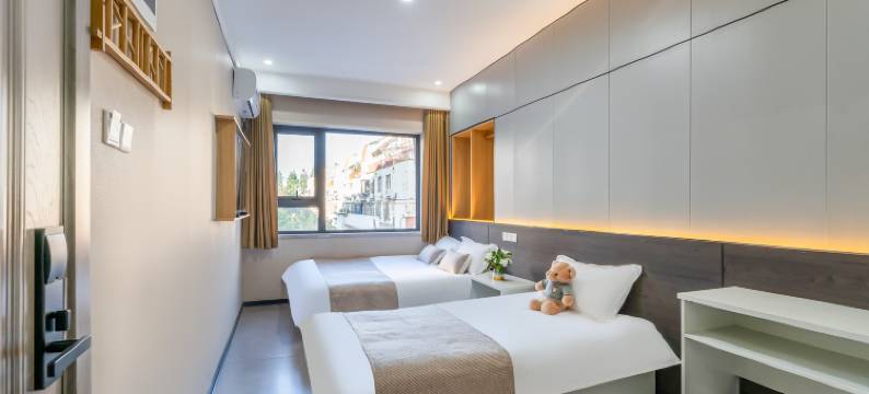 五月印象酒店(青岛台东步行街啤酒博物馆店)图片