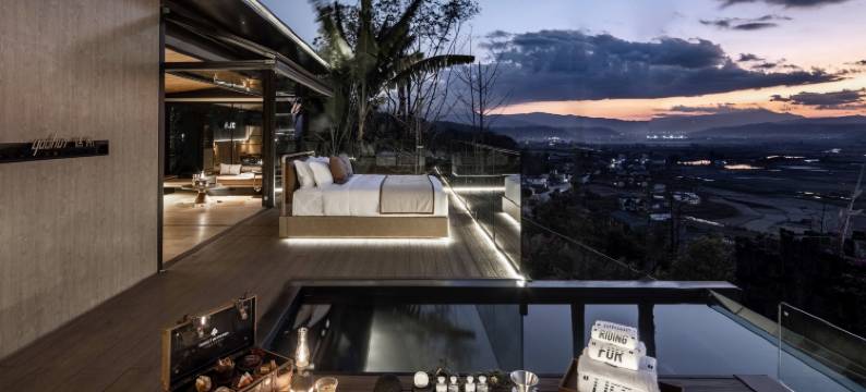 腾冲荷花摩旅野奢温泉酒店图片