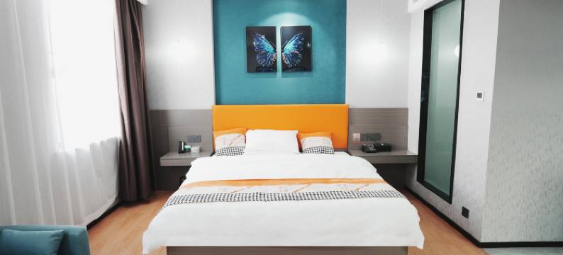 欣跃酒店(武汉市民之家地铁站店)图片