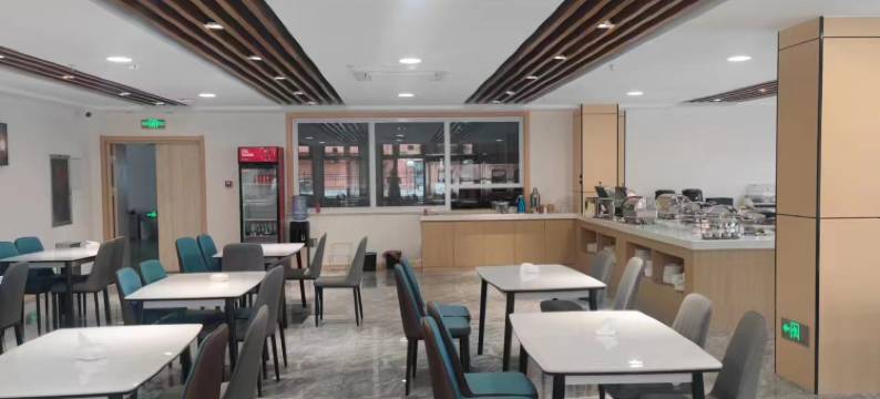 西涝台大酒店(威海火炬八街国际海水浴场店)图片
