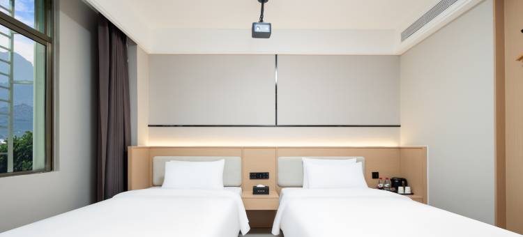 三亚崖州铂曼HOTEL图片