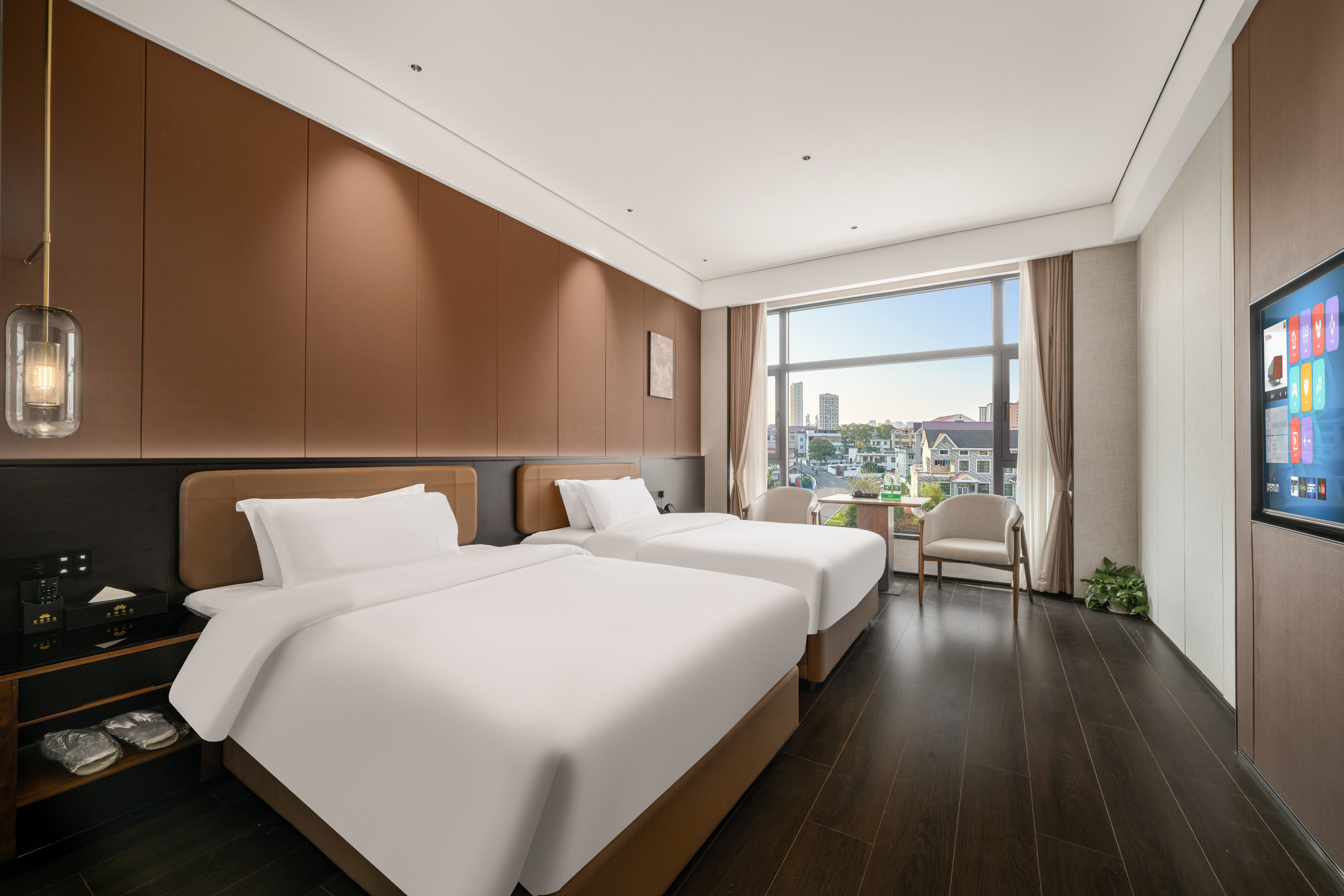 Xingtang Peninsula Garden Hotel (Wanjia Shopping Plaza) Over view