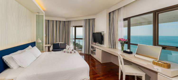 芭堤雅中天棕榈海滩酒店及度假村(Jomtien Palm Beach Hotel and Resort)图片