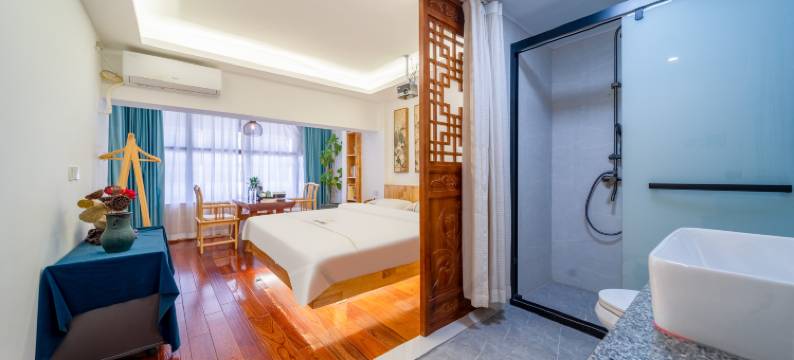 子辰栖舍民宿(贵阳花溪清水江路地铁站店)图片